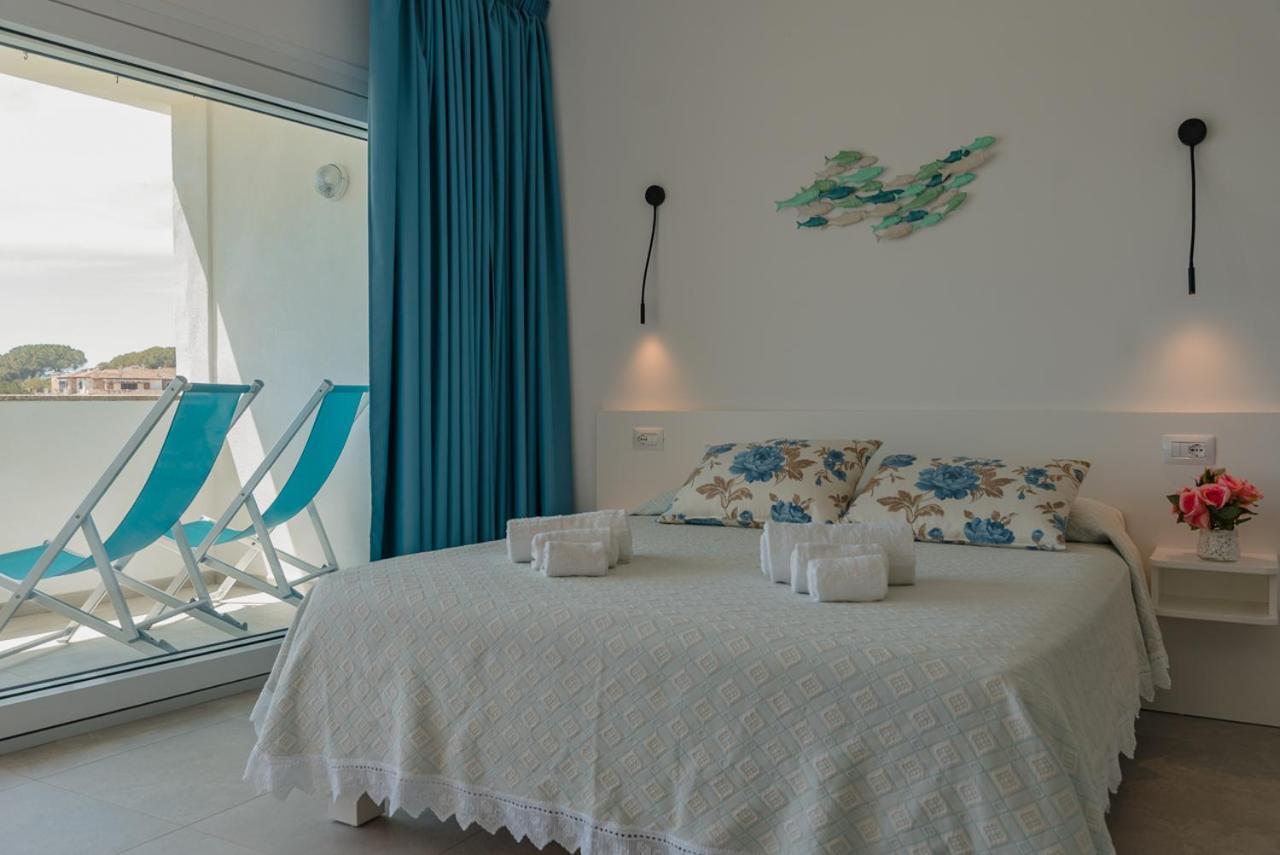 Rooms, Affittacamere Maksim ゴルフォ・アランチ エクステリア 写真